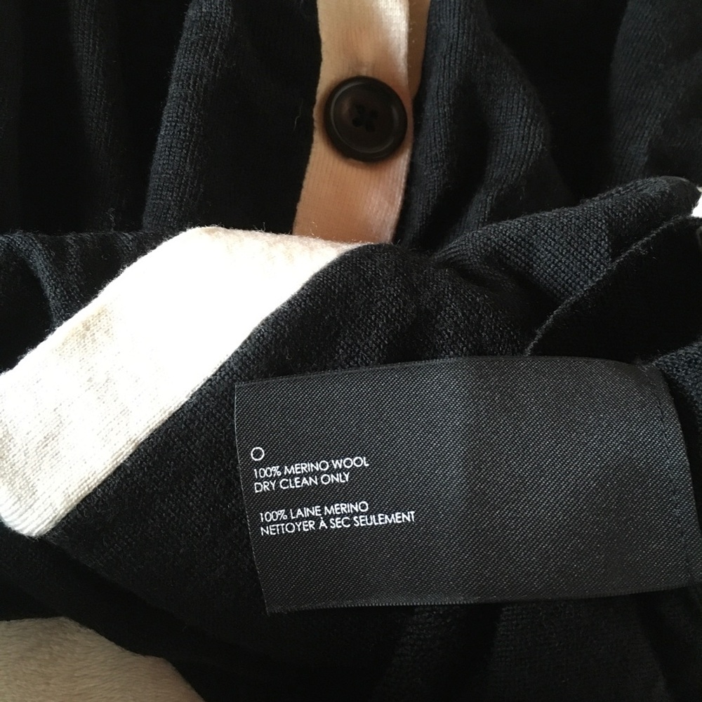 Club Monaco black and white merino sweater vest - Picture 3 of 3